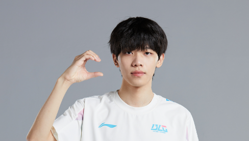 辅助on个人资料