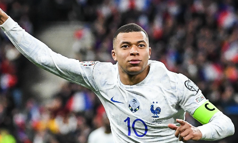 姆巴佩向皇马主席致歉 表达加盟意愿