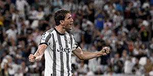 弗拉霍维奇穿过几号球衣