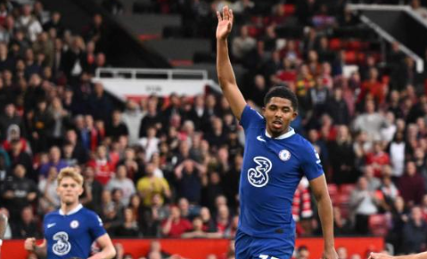 英超第32轮补赛:曼联4-1切尔西 提前锁定欧冠资格