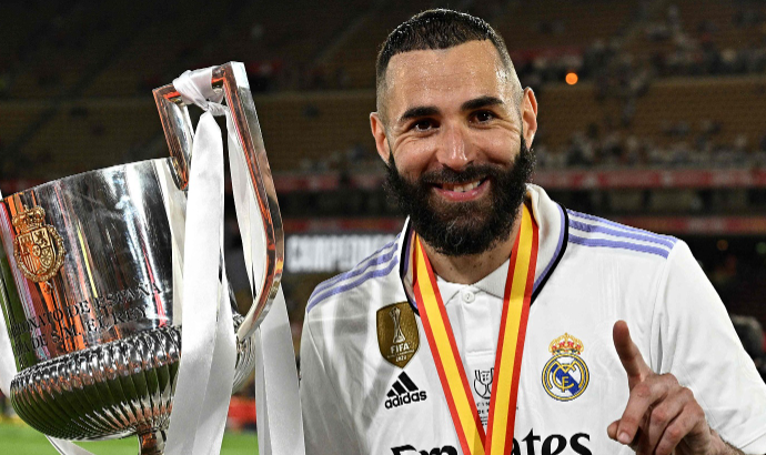 皇马官宣本泽马将离队 结束14年皇马生涯