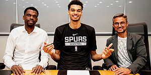 文班亚马新秀赛季合同一览