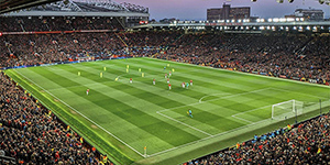 足球人工草皮和天然草皮哪个好些