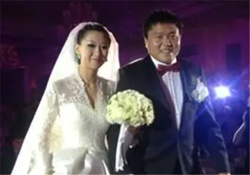 巩晓彬老婆是谁-逍遥王巩晓彬老婆